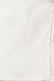 Ixora Short - Core White