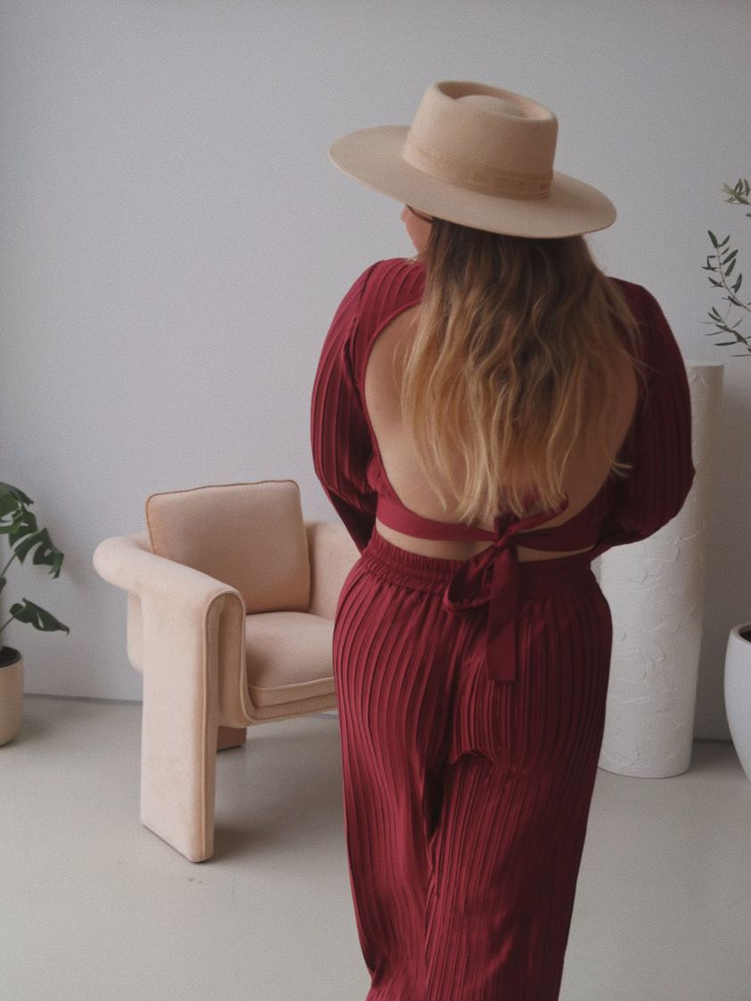 Lillie Crop Top - Winery